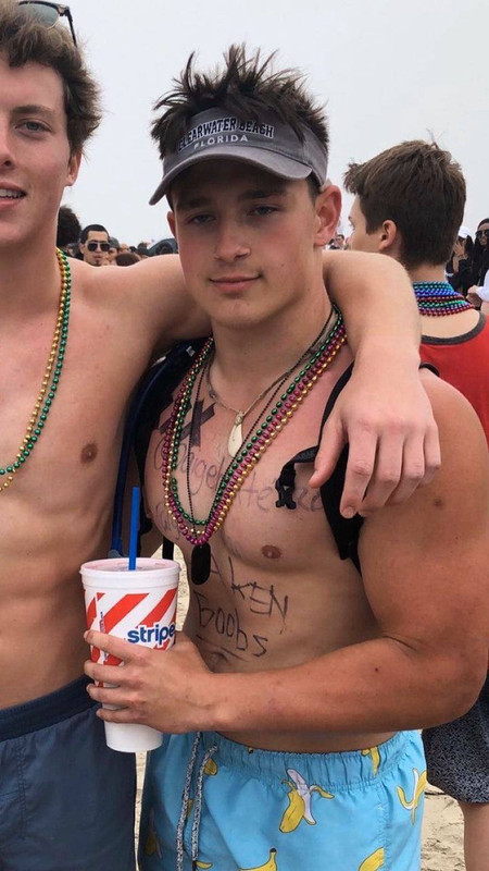 2 Washington State university Cougars football player Durham Harris leaked
