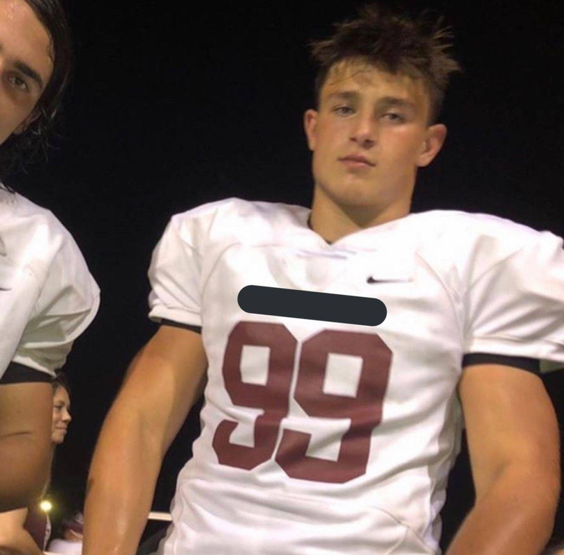 3 Washington State university Cougars football player Durham Harris leaked