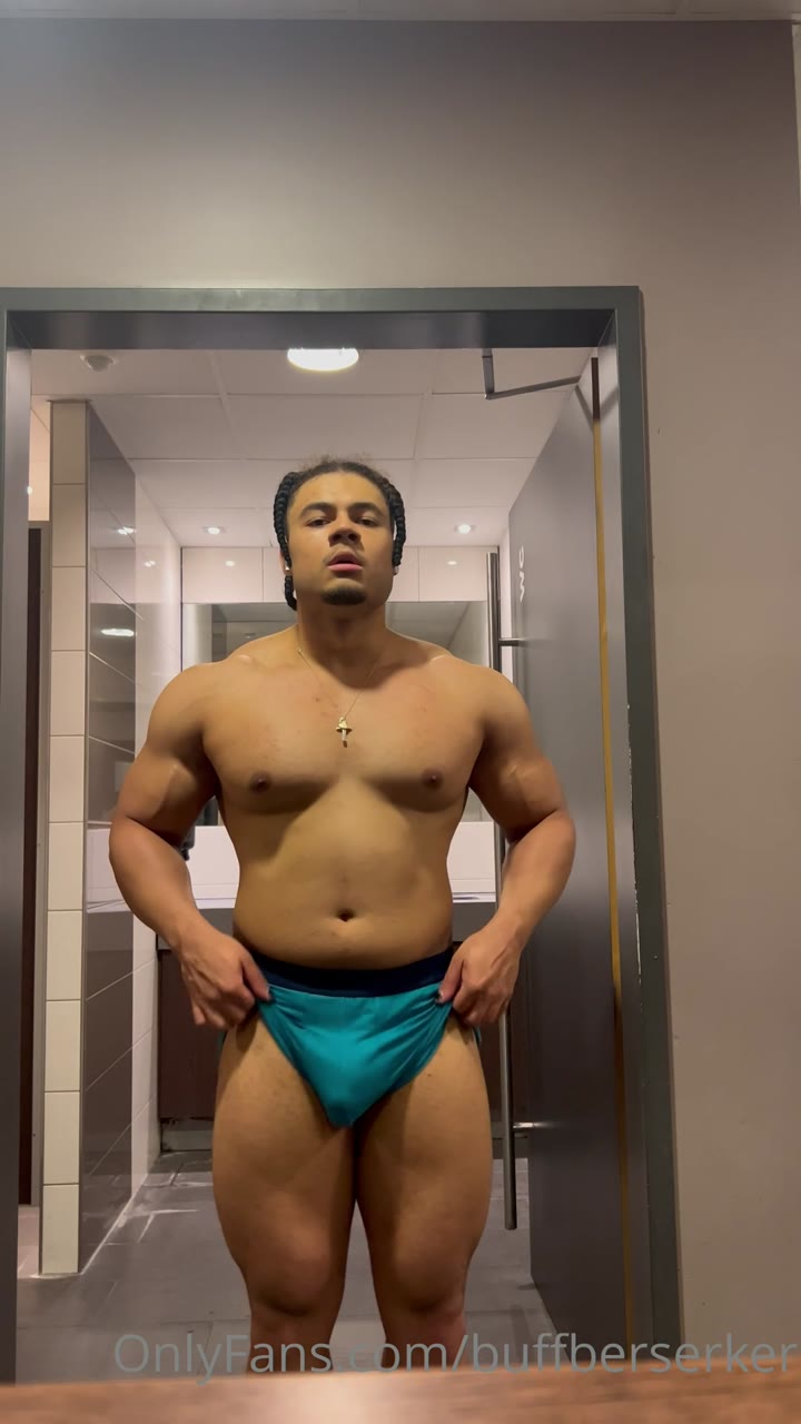 329 Hottie latino Pedro buffberserker buff_weeb OnlyFans Porn