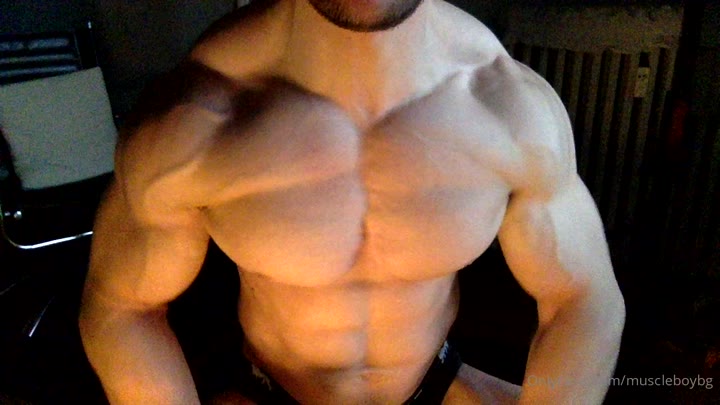 235 MuscleBoyBG Onlyfans LEAKED