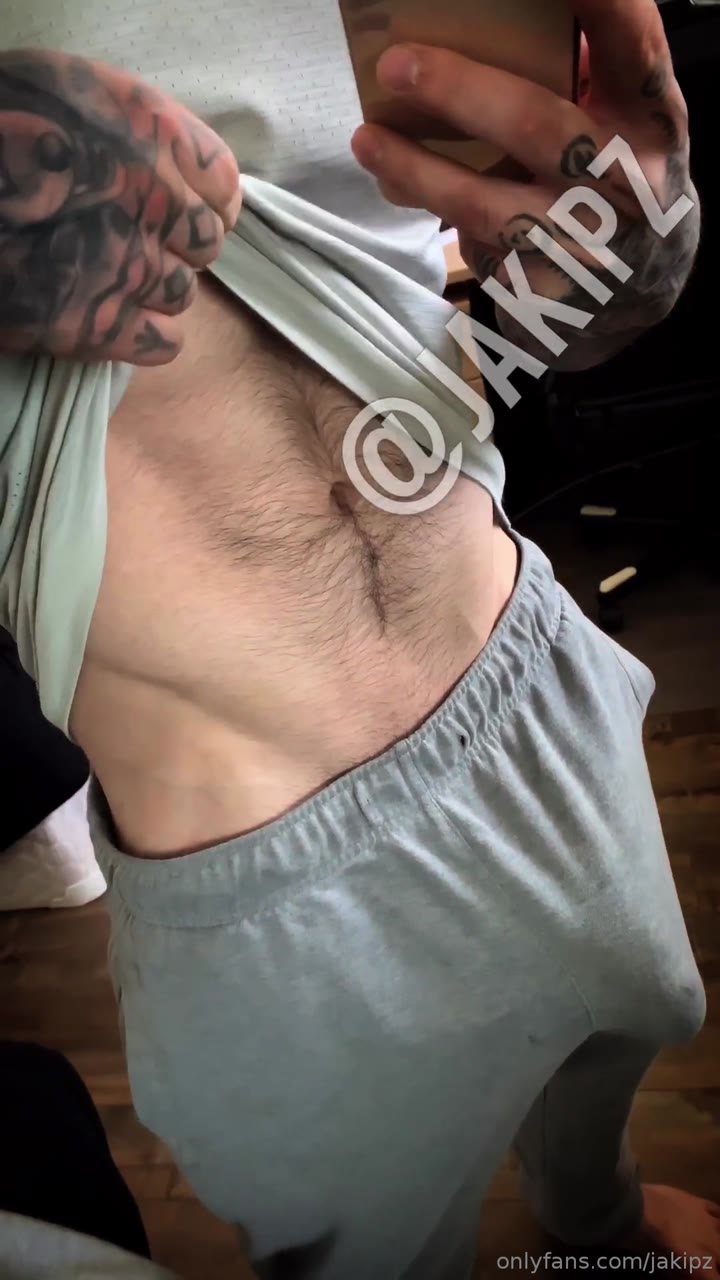510  humongous cock tiktoker  Jakipz Jake Andrich Onlyfans