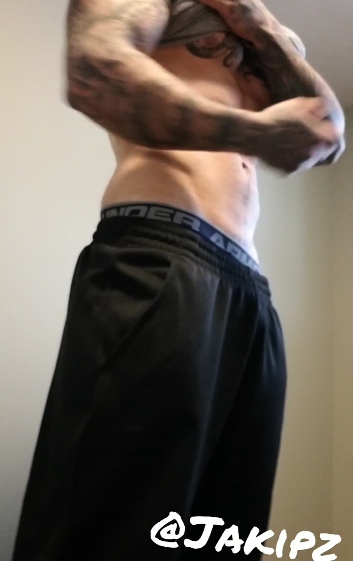 107 monster cock tiktoker Jake Andrich jakipz ONLYFANS LEAKED