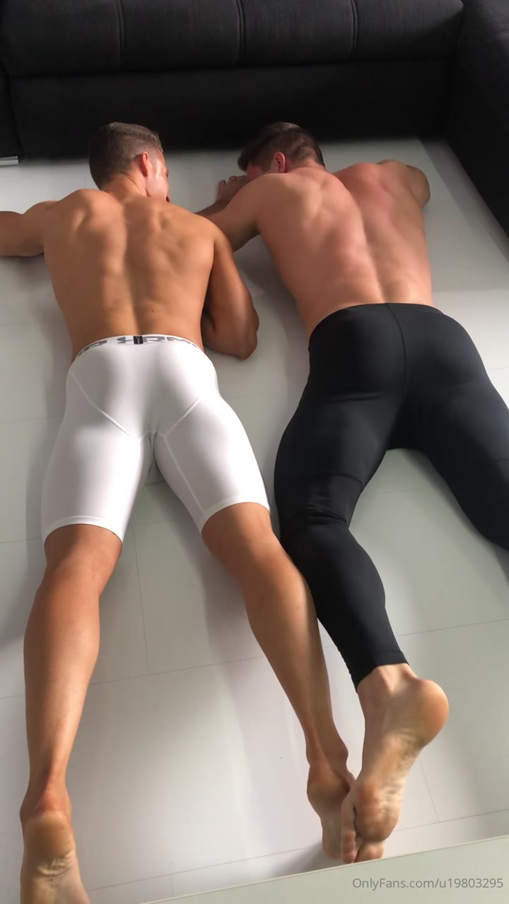 343 Czech  gay pornstar  Niko Vangelis nikovangelis onlyfans porn