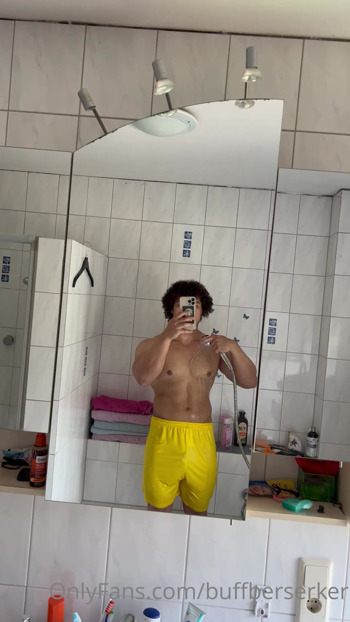 260 Hottie latino Pedro buffberserker buff_weeb OnlyFans Porn
