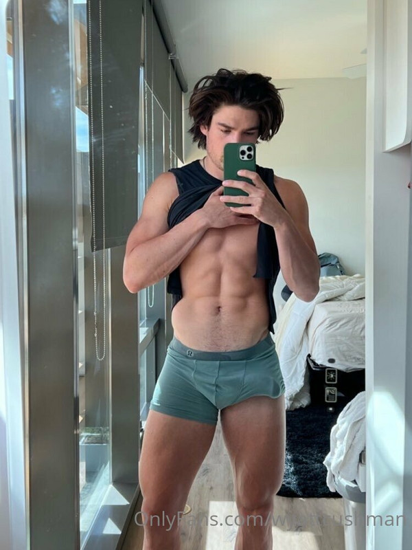 13 Fitness Model Wyatt Cushman  wyattcushman OnlyFans leaked