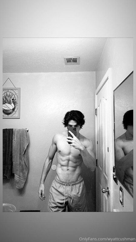 28 Fitness Model Wyatt Cushman  wyattcushman OnlyFans leaked