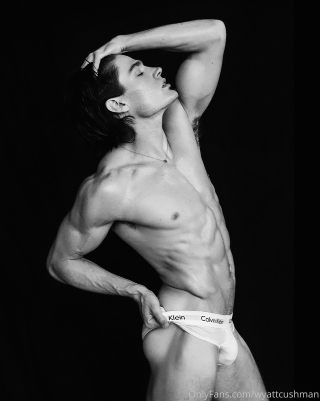 37 Fitness Model Wyatt Cushman  wyattcushman OnlyFans leaked