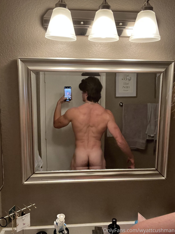 43 Fitness Model Wyatt Cushman  wyattcushman OnlyFans leaked