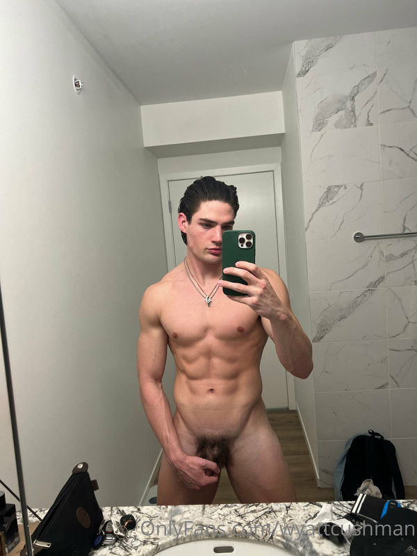 239 Fitness Model Wyatt Cushman  wyattcushman OnlyFans leaked