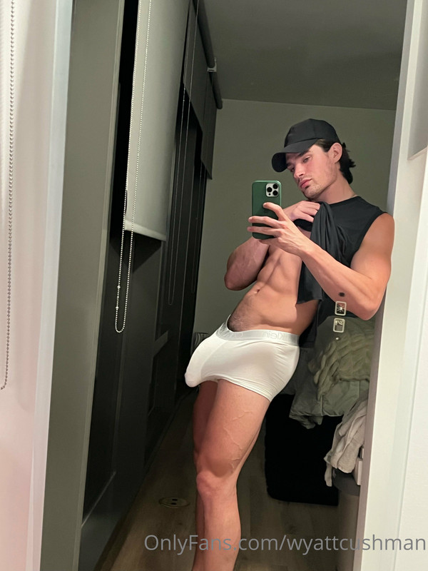 246 Fitness Model Wyatt Cushman  wyattcushman OnlyFans leaked