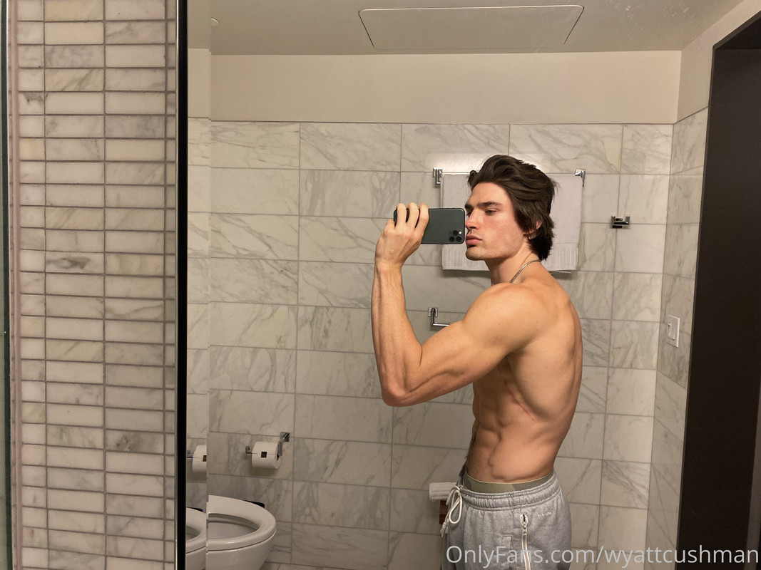 293 Fitness Model Wyatt Cushman  wyattcushman OnlyFans leaked