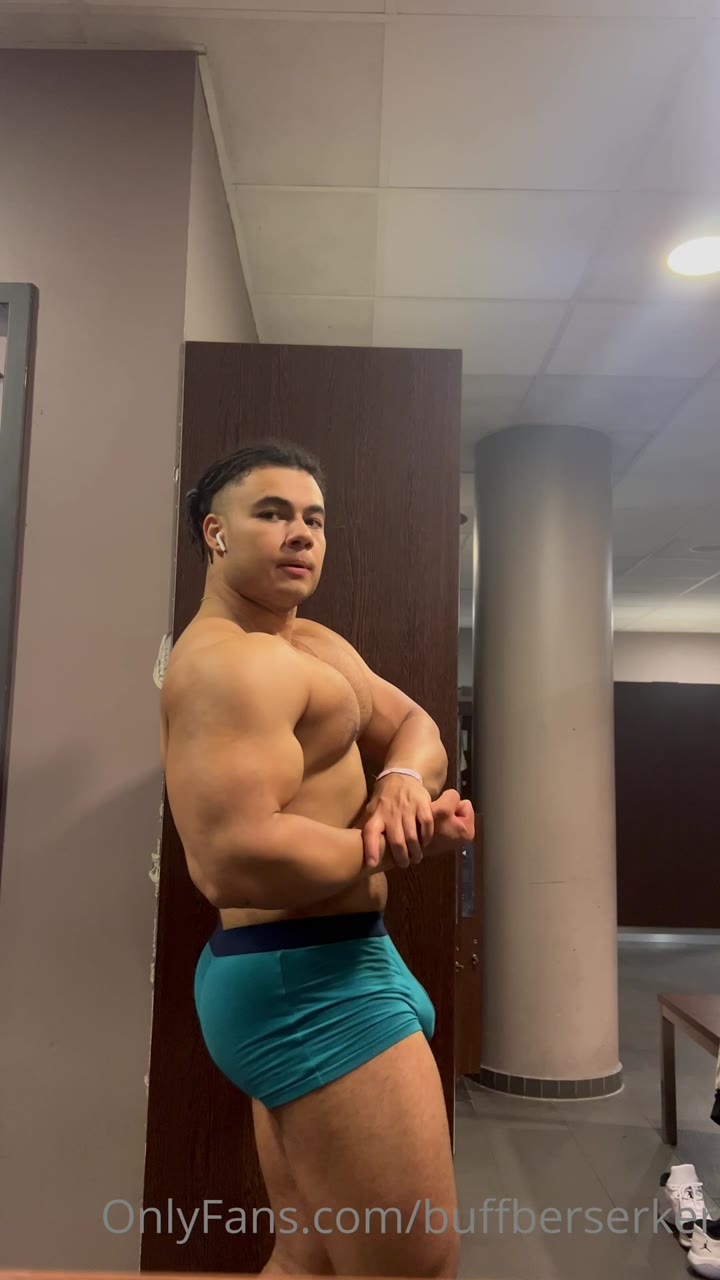 332 Hottie latino Pedro buffberserker buff_weeb OnlyFans Porn