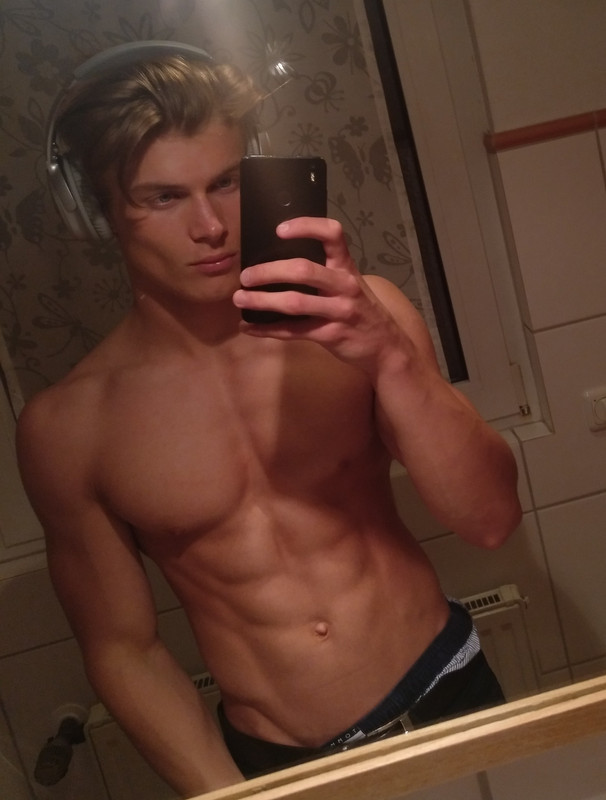 334 Sexy Young Jock Leo Stuke xleox  onlyfans porn