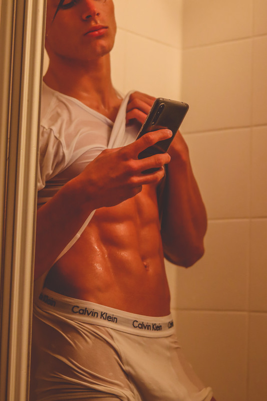 375 Sexy Young Jock Leo Stuke xleox  onlyfans porn