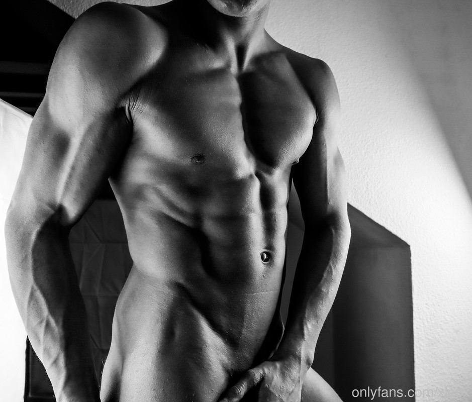 431 Sexy Young Jock Leo Stuke xleox  onlyfans porn