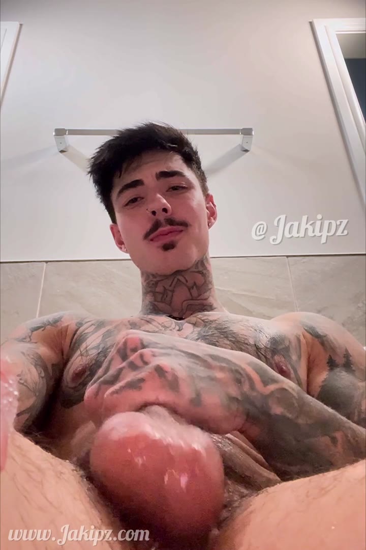 513  humongous cock tiktoker  Jakipz Jake Andrich Onlyfans