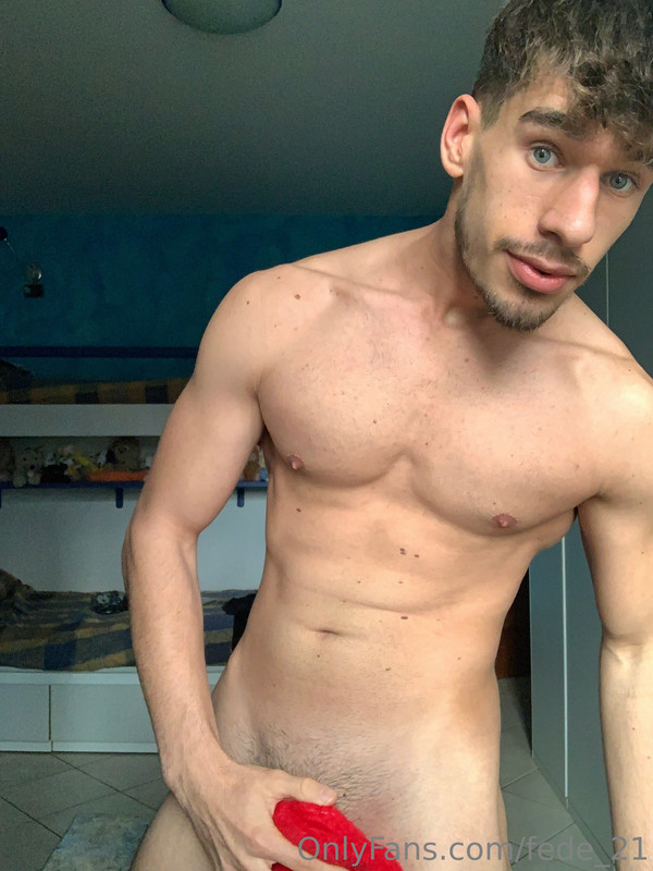 89 Italian muscle hunk Federico fede_21 onlyfans wank off porn