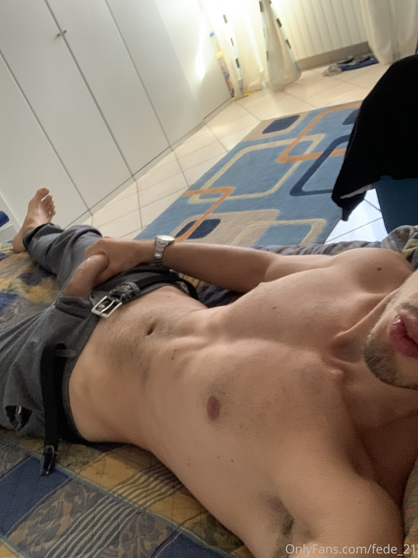 139 Italian muscle hunk Federico fede_21 onlyfans wank off porn
