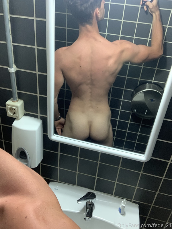 167 Italian muscle hunk Federico fede_21 onlyfans wank off porn