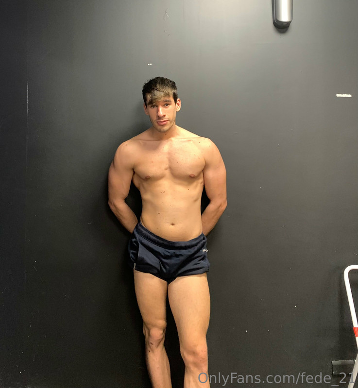 177 Italian muscle hunk Federico fede_21 onlyfans wank off porn