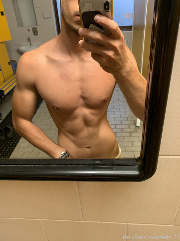 341 Italian muscle hunk Federico fede_21 onlyfans wank off porn