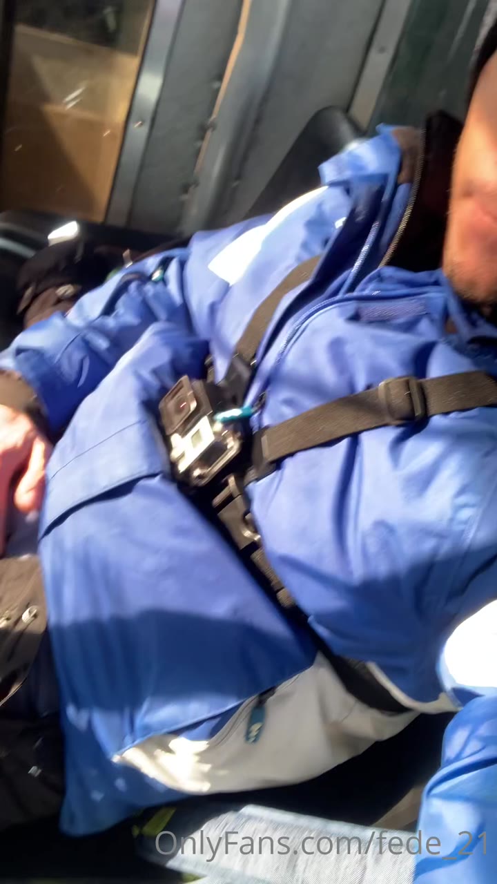 455 Italian muscle hunk Federico fede_21 onlyfans wank off porn