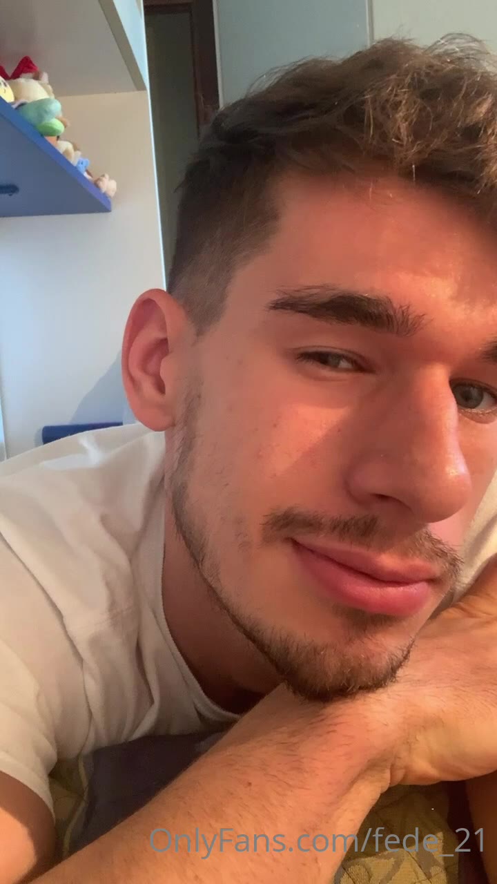 459 Italian muscle hunk Federico fede_21 onlyfans wank off porn