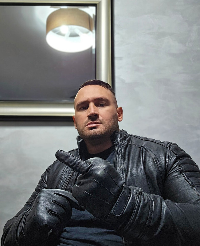 15 Serbian daddy Vladimir vladimir_35 onlyfans leaked