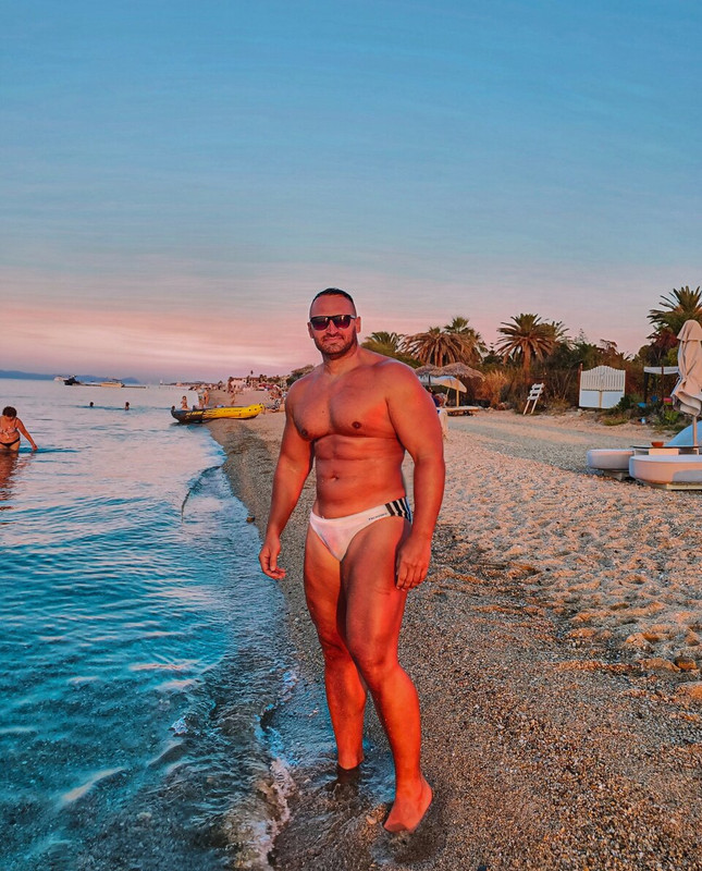 18 Serbian daddy Vladimir vladimir_35 onlyfans leaked