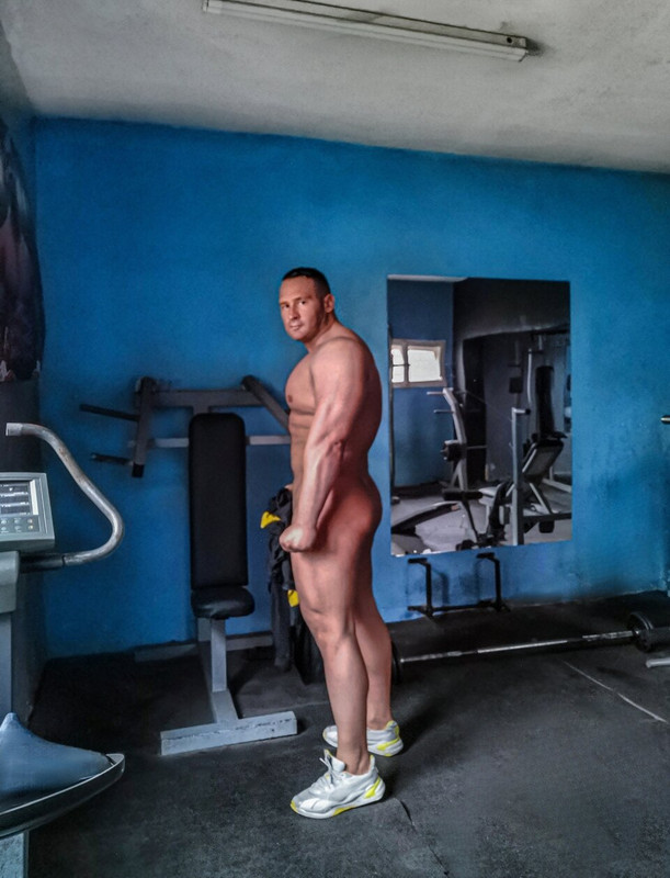 43 Serbian daddy Vladimir vladimir_35 onlyfans leaked