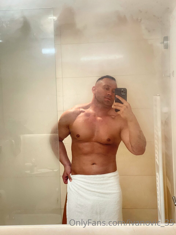 83 Serbian daddy Vladimir Ivanović   vladimir_35 onlyfans leaked