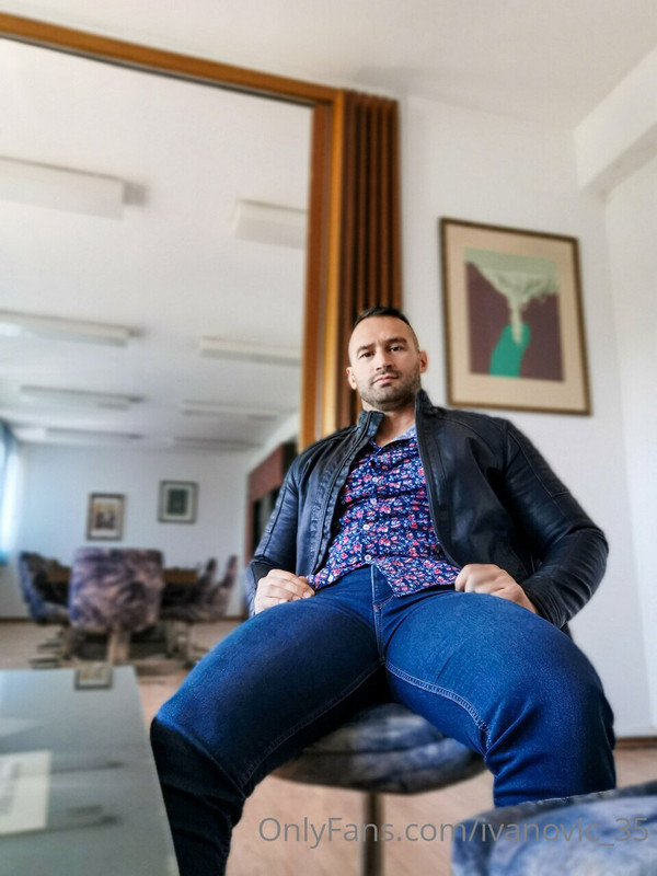 126 Serbian daddy Vladimir Ivanović   vladimir_35 onlyfans leaked