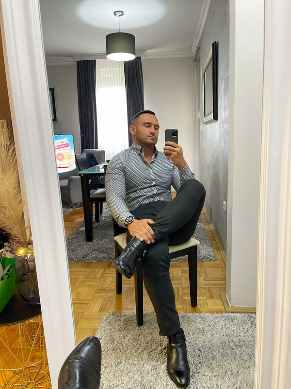 174 Serbian daddy Vladimir Ivanović   vladimir_35 onlyfans leaked