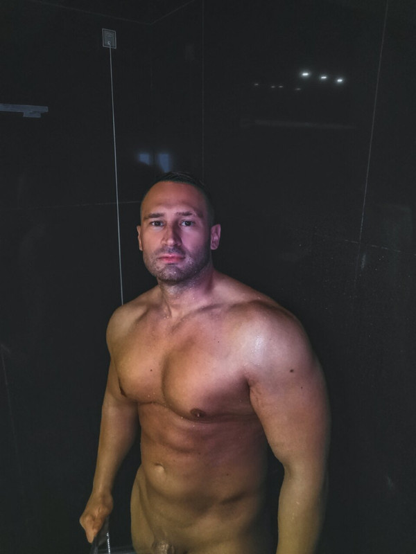 198 Serbian daddy Vladimir Ivanović   vladimir_35 onlyfans leaked