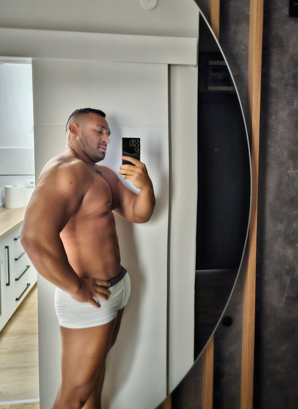 247 Serbian daddy Vladimir Ivanović   vladimir_35 onlyfans leaked