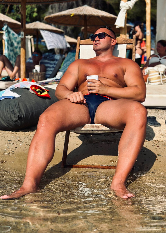 258 Serbian daddy Vladimir Ivanović   vladimir_35 onlyfans leaked