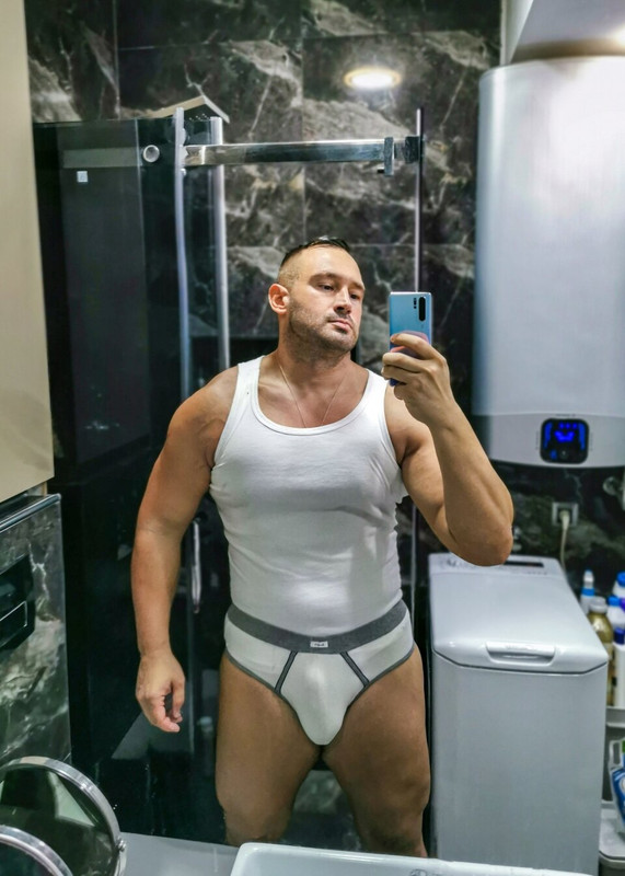 259 Serbian daddy Vladimir Ivanović   vladimir_35 onlyfans leaked