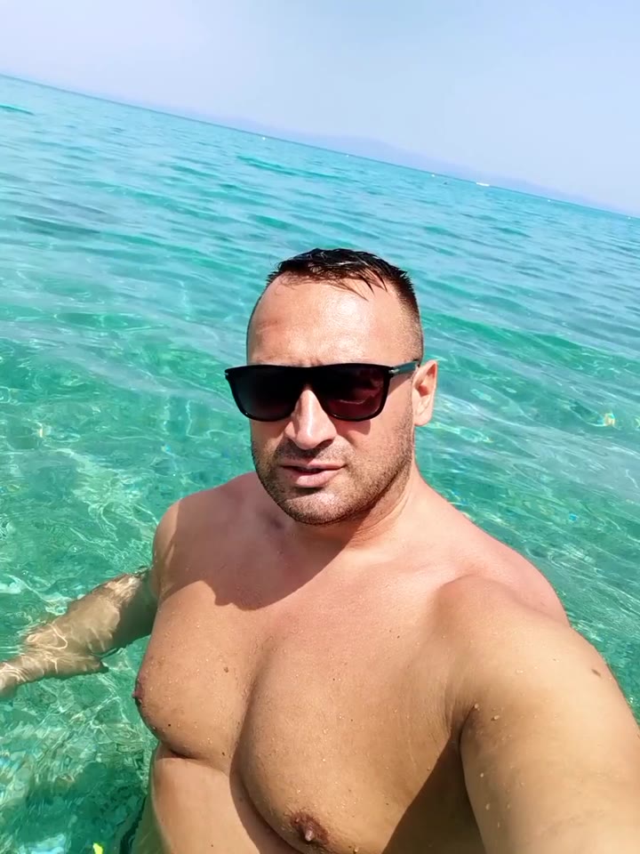 335 Serbian daddy Vladimir Ivanović   vladimir_35 onlyfans leaked