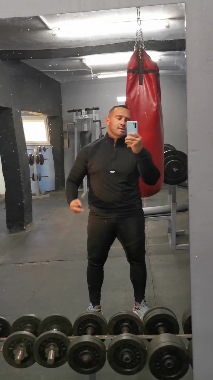 321 Serbian daddy Vladimir Ivanović   vladimir_35 onlyfans leaked