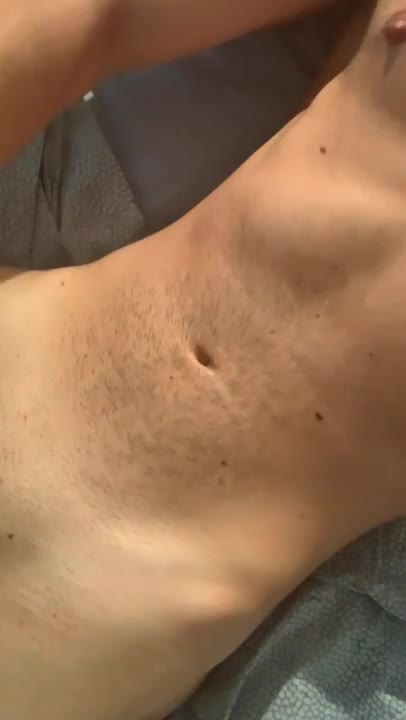 432 Italian muscle hunk Federico fede_21 onlyfans wank off porn