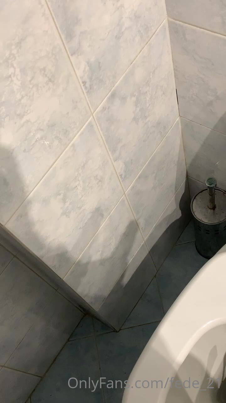 461 Italian muscle hunk Federico fede_21 onlyfans wank off porn