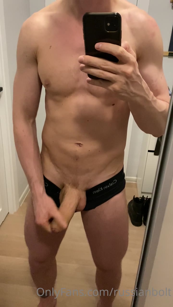 168 Sexy hunk bolt_xtop wanking off his big cock