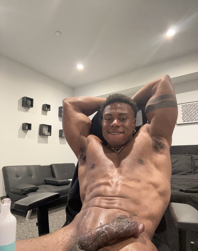 5 SEXY HUGE COCK BLACK TIKTOKER Siah Artis PRETTYSKINBOI ONLYFANS LEAKED