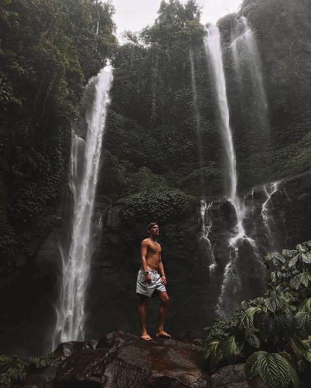 16 Sexy Guy marsloveyou Chaturbate Webcam Show