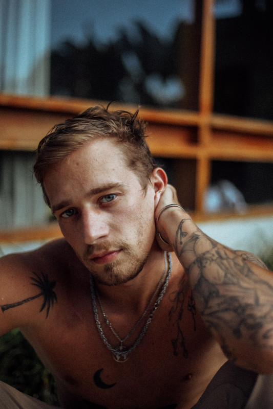 18 Sexy Guy marsloveyou Chaturbate Webcam Show
