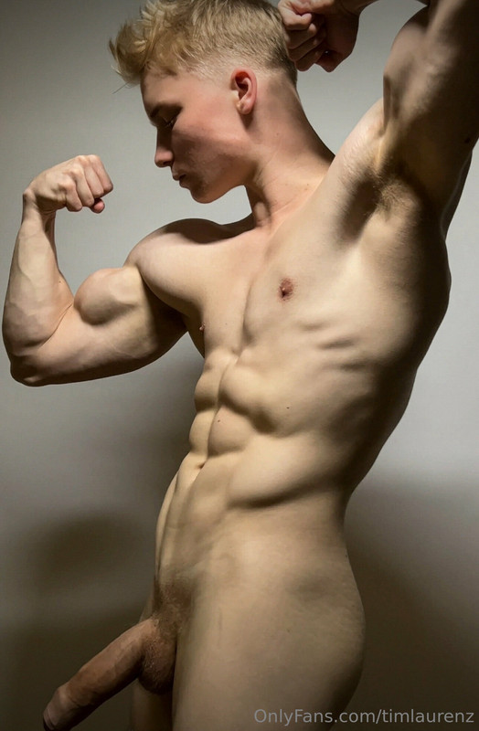 111 Cutie Sexy muscle blond Tiktoker Tim Laurenz timlaurenz OnlyFans porn