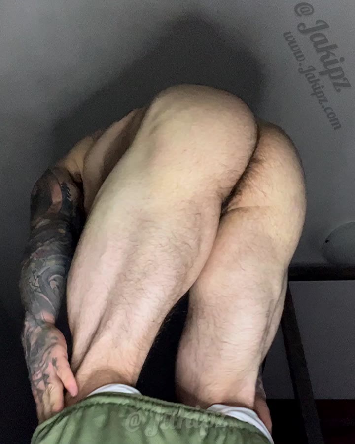 106 TikTok muscle CumSlut Jakipz ONLYFANS
