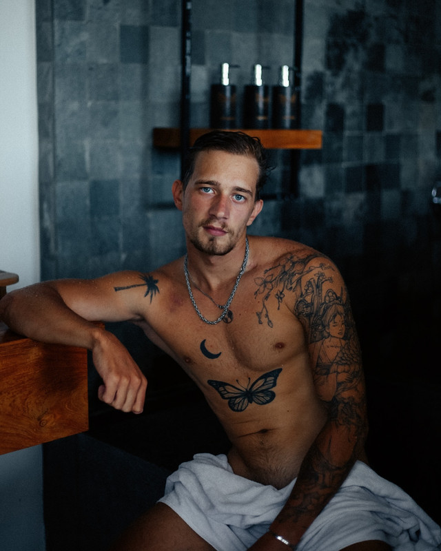 116 Sexy Guy marsloveyou Chaturbate Webcam Show