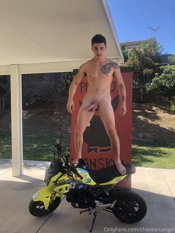 67 Muscle Jock Chase Arcangel chasearcangel wanking off on onlyfans