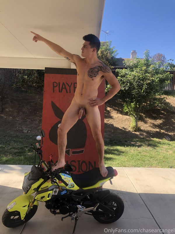 68 Muscle Jock Chase Arcangel chasearcangel wanking off on onlyfans